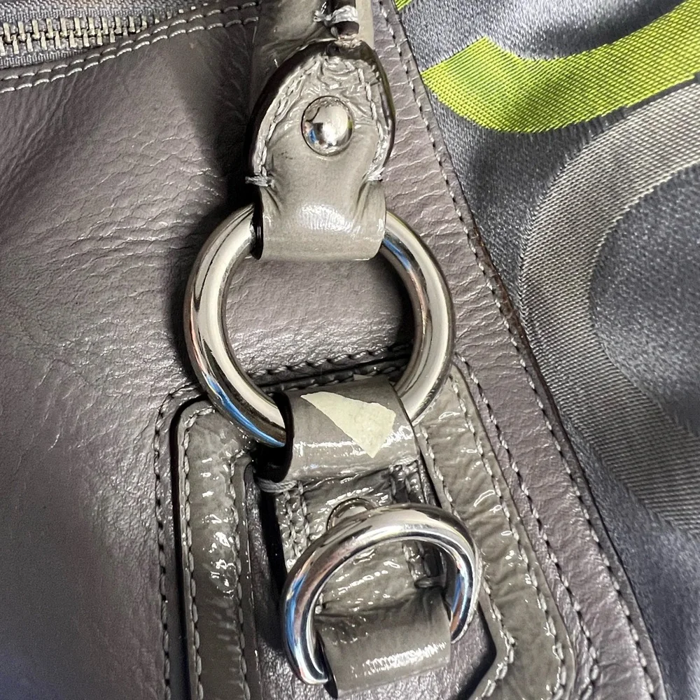 Coach Gray and Green Women's Bag - Picture 3 of 11